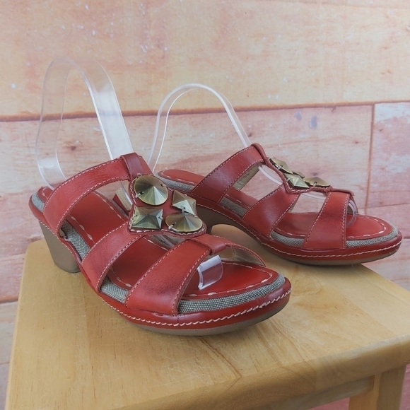 NATURALIZER Kari leather with canvas accents heeled red sandals size 8.5… - Picture 4 of 16